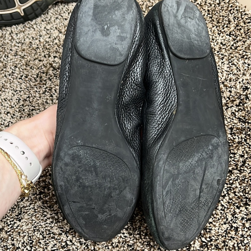 Tory Burch Gold Logo Melinda Black Leather Flat, worn - Picture 6 of 7